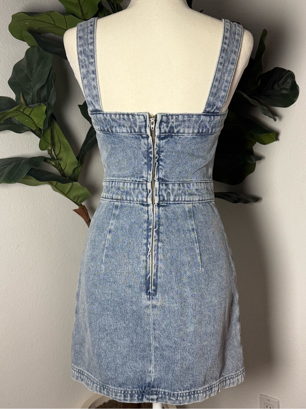 Amanda Uprichard Ace Denim Mini Dress Caspian Wash Blue - Picture 6 of 10